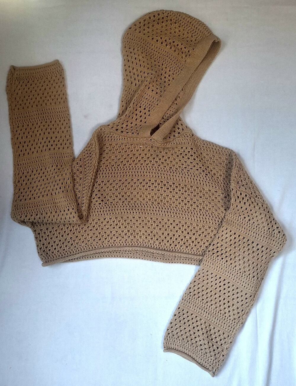 Sincerely Jules Cropped Sweater Sz M Beige Neutral Crochet Hood Boho Fall Layer